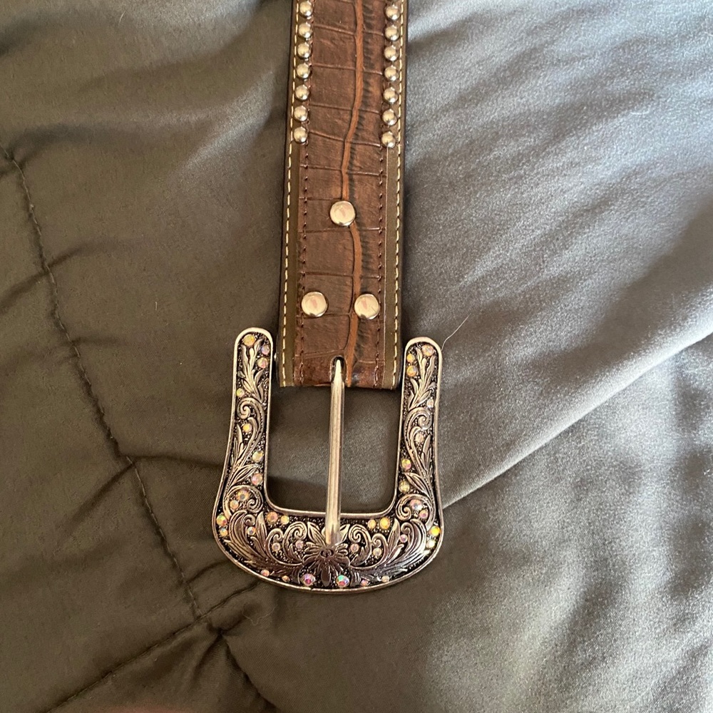 Belt - Picture 3 of 4